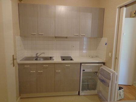 Location Appartement 2 pièces 51m² - Photo 2