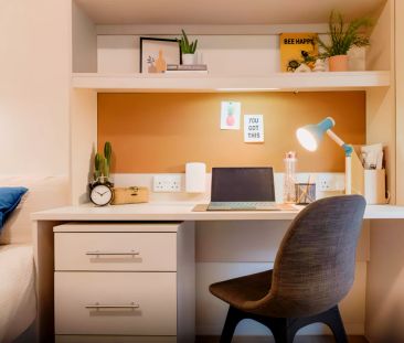 Gold En Suite - Photo 2