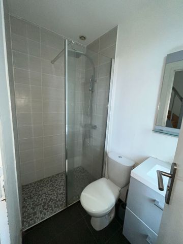 Location Maison 4 pièces 84m² LAMBERSART 59130 - Photo 3