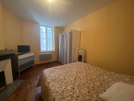 Location Appartement 2 pièces 52m² CASTELNAUDARY 11400 - Photo 5