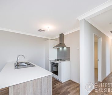 OCEAN VIEWS ~ DUCTED AIR ~ MOVE IN FOR XMAS - Photo 3