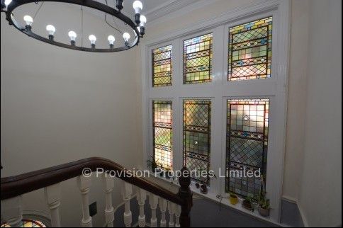 12 Bedroom Student Houses in Hyde Park - Photo 1