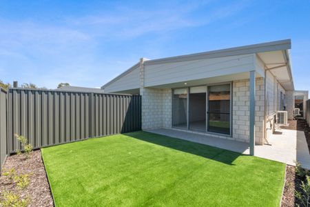 Looking for a New Family Home in Baldivis - Photo 4