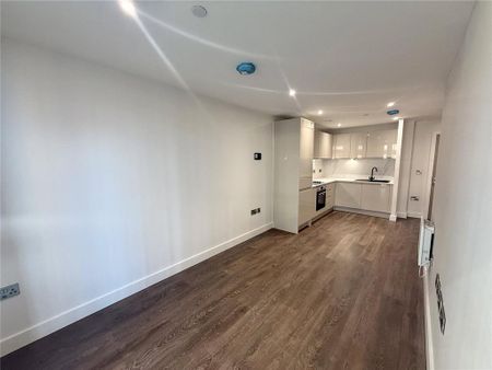 1 bedroom apartment to rent - Photo 2