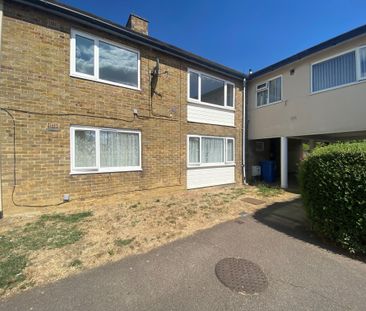 The Downs, Harlow - Photo 2