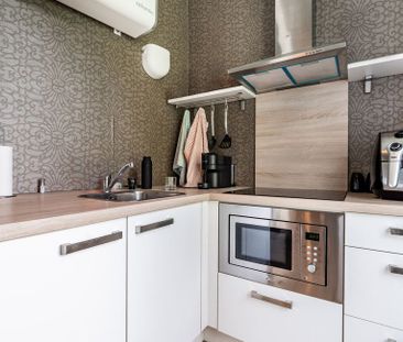 Appartement te huur in Liège voor € 750 met 1 slaapkamer - Foto 3