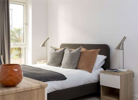 AVAILABLE NOW! | SOUGHT OUT DEVELOPMENT | IN HIGH DEMAND | PARKING AVAILABLE | PRIME LOCATION | 24-HOUR CONCIERGE | RESIDENTS GYM | BLEND OF COMFORT AND CONVENIENCE - Photo 5