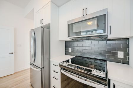 For Lease - 470 Dundas Street Unit# 517, Hamilton, Ontario - Photo 3