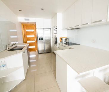 Mermaid Beach - Photo 1