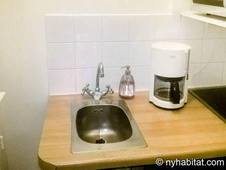 Logement à Paris, Location meublée - Photo 5