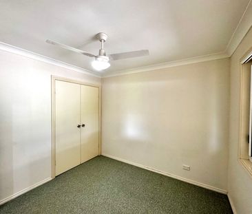 Charming Rural Farmhouse - Photo 5