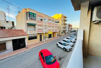 CHALET FOR RENT IN SAN PEDRO DEL PINATAR, 3 BEDROOMS AND 2 BATHROOMS