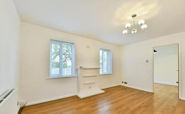 Old School Lane, Chesterfield, Calow - Photo 1