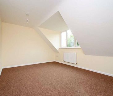 2 bedroom semi-detached house to rent - Photo 3