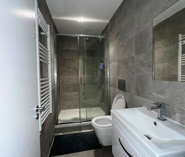 Room in a Shared Flat, Zanzibar Court, E1W - Photo 6