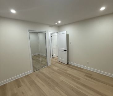 For Lease - 5 Bromley Crescent, Brampton, Ontario - Photo 5