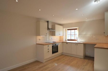 2 bedroom barn conversion to rent - Photo 4