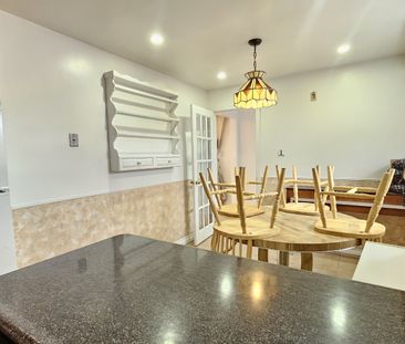 For Lease - 214 Fairglen Avenue Unit# Upper, Toronto, Ontario - Photo 6