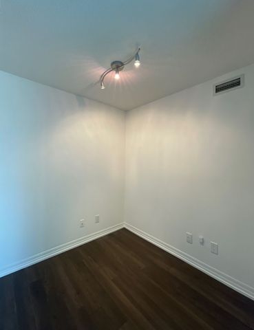For Lease - 16 Yonge Street Unit# 605, Toronto, Ontario - Photo 5