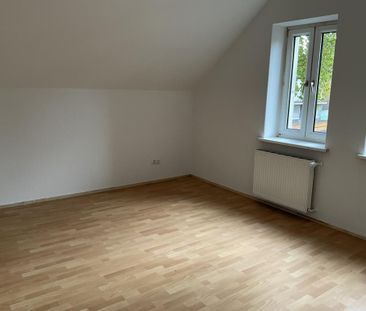 Geräumige 3-Zimmer-Wohnung mit Gartennutzung und für den sofortigen... - Foto 1