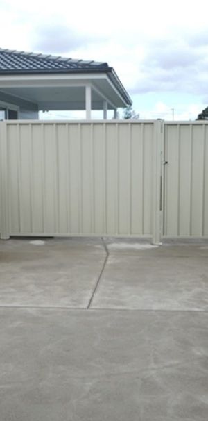 Ideally Located, Well Presented Granny Flat - Photo 1