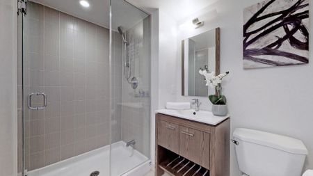 For Lease - 30 Meadowglen Place Unit# 2405, Toronto, Ontario - Photo 5