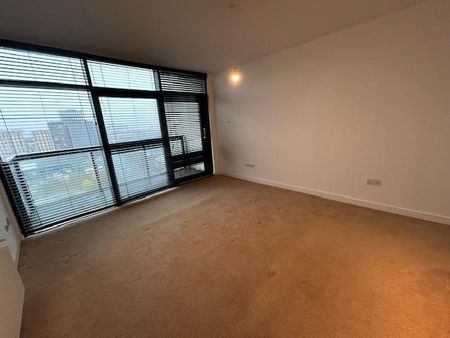 2 bedroom flat to rent - Photo 4