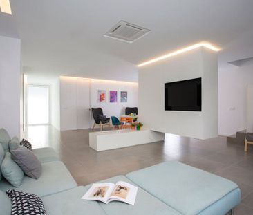 Carrer Jaume Roig, Rocafort, Valencian Community 46111 - Photo 2