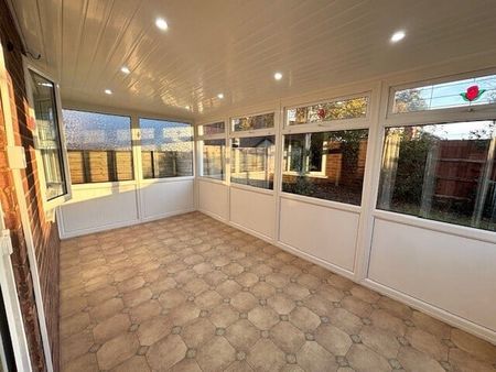 Broadlands - Photo 3