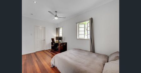 2-bedder with two outdoor entertaining areas - Photo 5