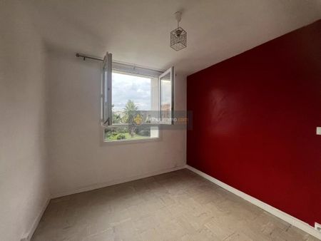 Location Appartement 2 pièces 39 m2 à Fréjus - Photo 3