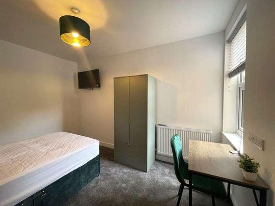 Palmerston Road, Peterborough, PE2 - Photo 1