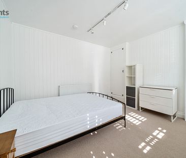 6 bedroom house to rent - Photo 4