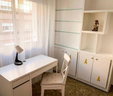 Piso de alquiler en Avenida Vallellano, 4, Vista Alegre - Parque Cr... - Photo 2