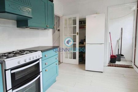 Stafford Avenue, Slough, SL2 - Photo 2