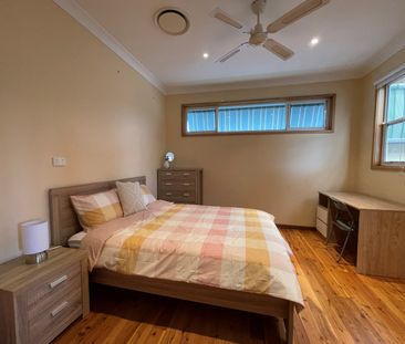 Rooms / 27 Cameron Street, Jesmond NSW 2299 - Photo 3