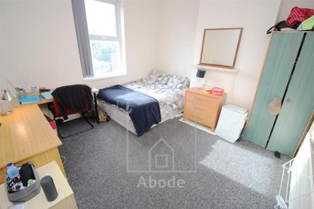 5 bedroom house to rent - Photo 4