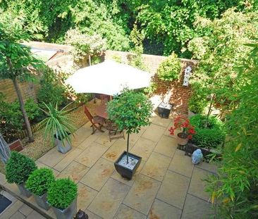 Pallister Terrace, Roehampton, SW15 - Photo 1