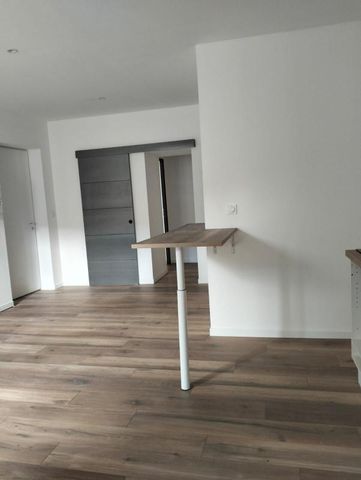 Location Appartement 3 pièces 56m² ST AMBROIX 30500 - Photo 2