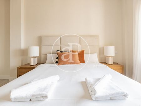 Flat for rent in Gran Vía (Madrid) - Photo 2