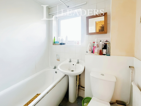 1 bedroom terraced to rent Burrell Road, Ipswich, Suffolk, IP2 - Photo 3