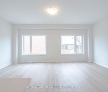 Townhouse For Lease | X8142162 - Photo 6