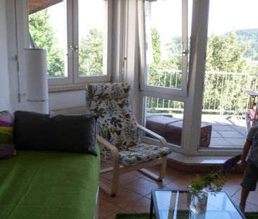 Sonnige, ruhige Einzimmer-Wohnung, großer Balkon, vollmöbliert - Foto 1