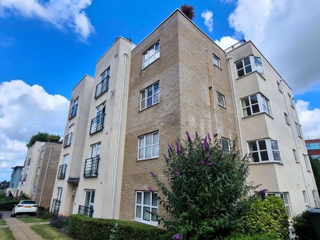2 bedroom flat to rent - Photo 2