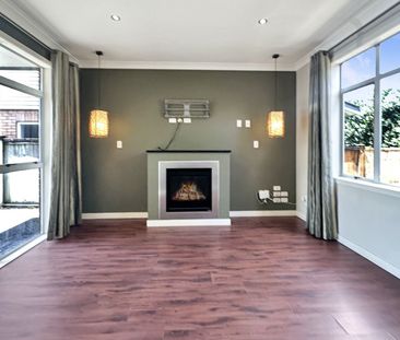 Spacious Home in Three Kings - Photo 3