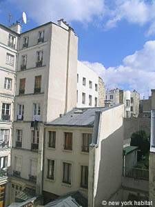 Logement à Paris, Location meublée - Photo 2