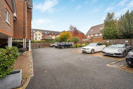 3 bedroom penthouse to rent - Photo 2