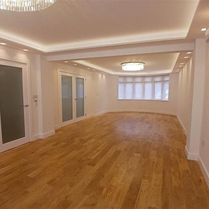 6 bedroom detached house to rent - Photo 1