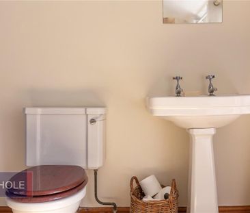 2 bedroom detached house to rent - Photo 4