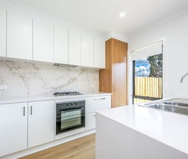 Great Location - Photo 3